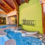 SugarBear- Pool AC Sauna Gym Tennis Killington