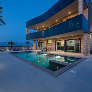 Seaside luxury villa with a swimming pool Privlaka Zadar - 23517