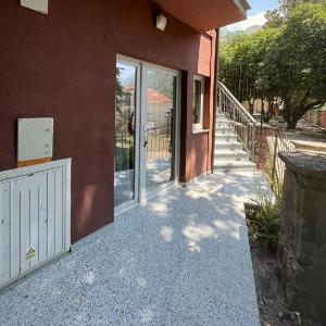 M&M Apartments
