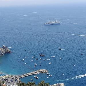 Un Nido Su Amalfi