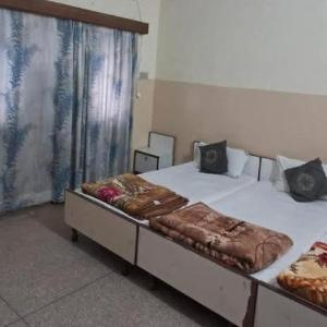 SHUBHANG GUEST HOUSE