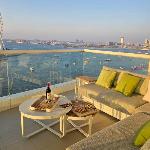 Beachfront 250 view private beach high floor