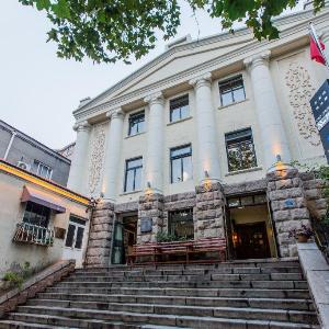 Qingdao Kaiyue Hotel (Zhanqiao Railway Station)