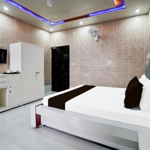 HOTEL O RUNAWAY