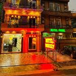 Hotel Breezy Lahore