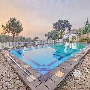 Urbanview Hotel Star Residence Puncak