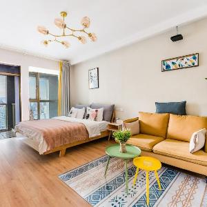 Kunming Qicaimen Shangpin Apartment