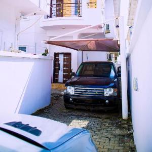 Dej's Luxury Apartment House 1