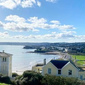 Sea View Apartment 7 Ellington Court