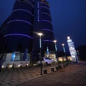 HOTEL BLUE CASTLE