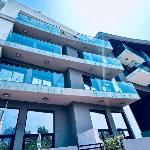 OYO HOME 1364 Fully Furnished Studio Apartments Jvc