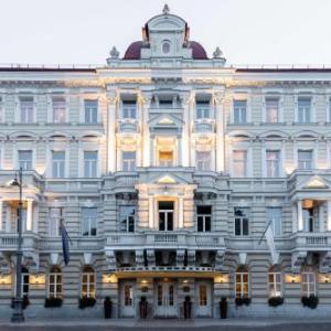 Grand Hotel Vilnius Curio Collection by Hilton