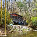 200ft Fightingtown Creek FrntHot TubArcd Georgia