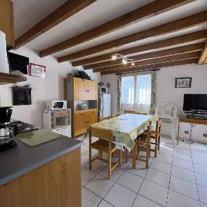 Chalet T4 à Cauterets avec parking et terrasse - FR-1-812-11