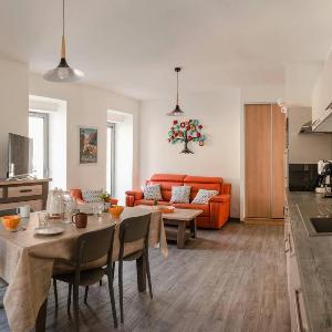 Appartement rénové 3 ch centre-ville Cauterets - FR-1-812-39