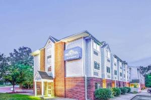 Microtel Inn & Suites Newport News, Newport News
