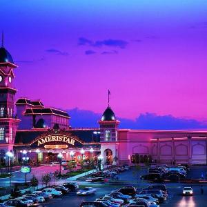 Hotels near Oceans of Fun - Ameristar Casino Hotel Kansas City