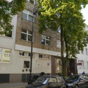 Hotels near Art Box Experience Warsaw - Centrum Szkoleniowo-Konferencyjne Społem