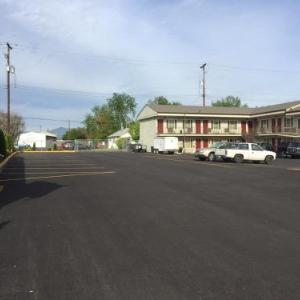 Edgewater Christian Fellowship Grants Pass Hotels - Pine Tree inn