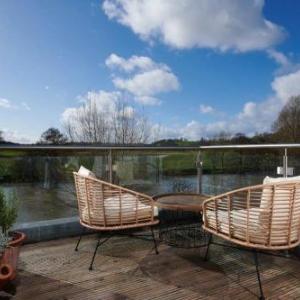 Hotels near Bath Spa University - The Boathouse