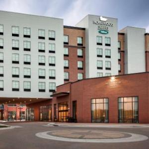 Homewood Suites By Hilton Coralville - Iowa River Landing