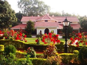 WelcomHeritage Golf View, Pachmarhi
