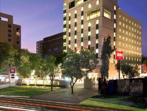 ibis Pune Viman Nagar, Pune