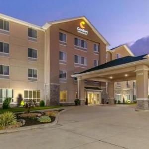 Blue Sky Vineyard Hotels - Comfort Inn & Suites Marion I-57