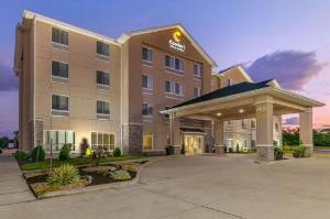 Comfort Inn & Suites Marion I-57, Marion
