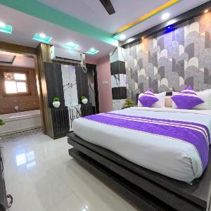 HOTEL SWETA VILLA & BANQUET HALL