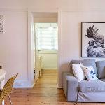 Art Deco 1 Bed Apt close to Beach & CBD
