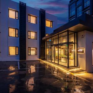 True Go Hotel (Beijing Jianguomen Capital Children's Research Institute Store)