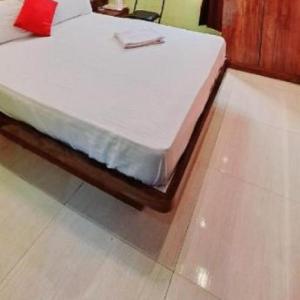 Goroomgo Ananya inn Varanasi - Near Assi Ghat