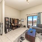 Delightful 2BD Townhouse in Woodstock
