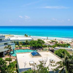 Fabulous Oceanview Suite Access to Beach & Pools