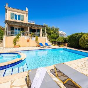 Villa Penelope Sea View