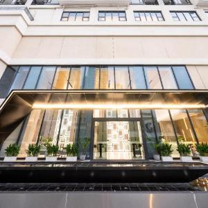 The Pinnacle Residence Suite Service by Soben