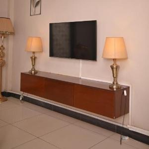 Royal Mark Lodges