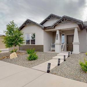 King Bed with Pool Access and Dog Friendly