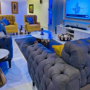 OD Cribs Luxury Apartment and On demand Car Service