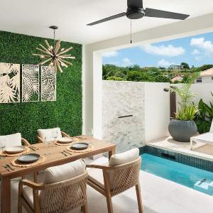 Walk to Beach Luxury Villa Pool Near Holetown