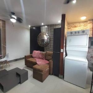55-9B Hermoso moderno y completo apartamento
