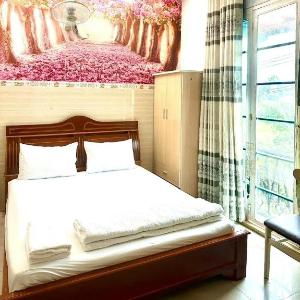Khách sạn Hội Ngộ