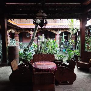 Omah Wetan Homestay