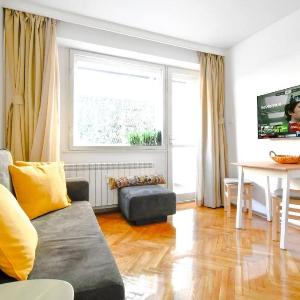 Central Duplex Wi-Fi Kitchen Netflix Heating