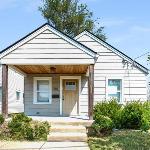 3BR 2BA Derby Home Walk to Churchill Free Parking