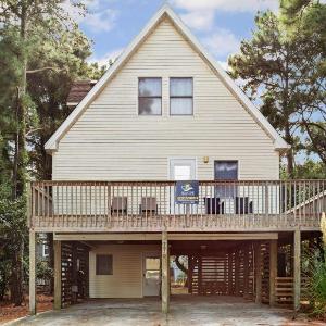 5049 - Carolyn's Getaway