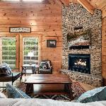 Cozy Bear Heaven Cuddle Up in the Smokies Sevierville Tennessee
