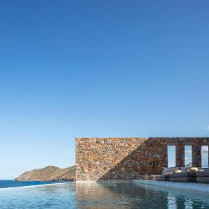 Ormus Villa - Beachfront Sanctuary Blending with Earth Sun & Sea by etouri