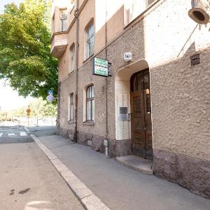 2ndhomes 2BR City Center Apartment with Balcony & Park view